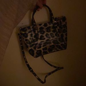 Guess purse . Handbag . Bag